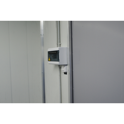 Контейнер ТСС ПБК-6 (для ДГУ 350-600 кВт) для ДГУ не выше 2200мм Контейнер ТСС ПБК-6 (для ДГУ 350-600 кВт) для ДГУ не выше 2200мм